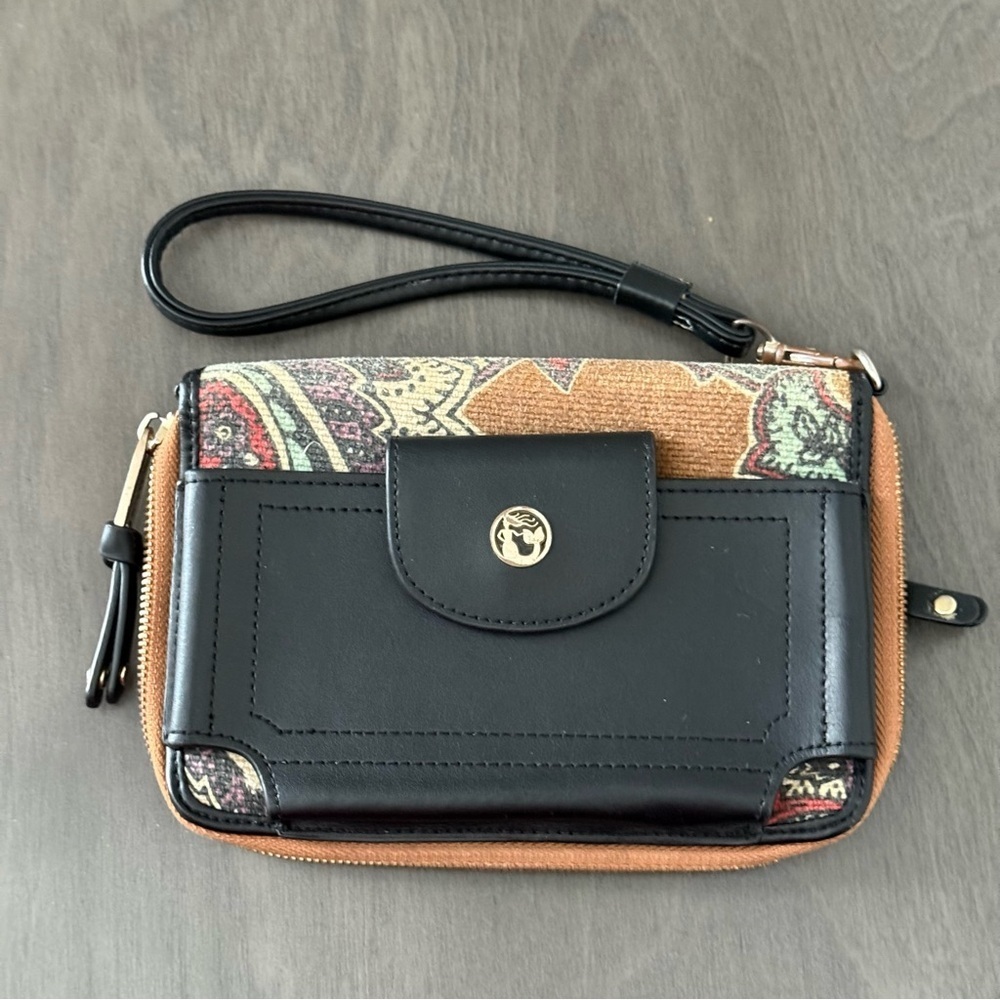 Spartina Black and Brown Women's Wristlet Wallet Cellphone Pocket